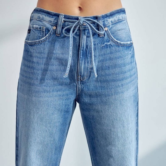 90s Flares-No Distressing - Picture 6 of 6